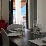 Casa Lia Lesa