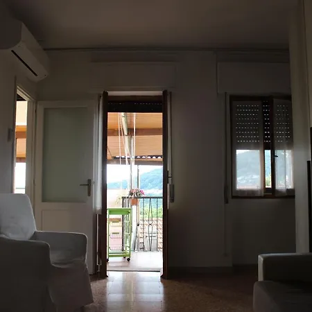 Casa Lia Apartment Lesa